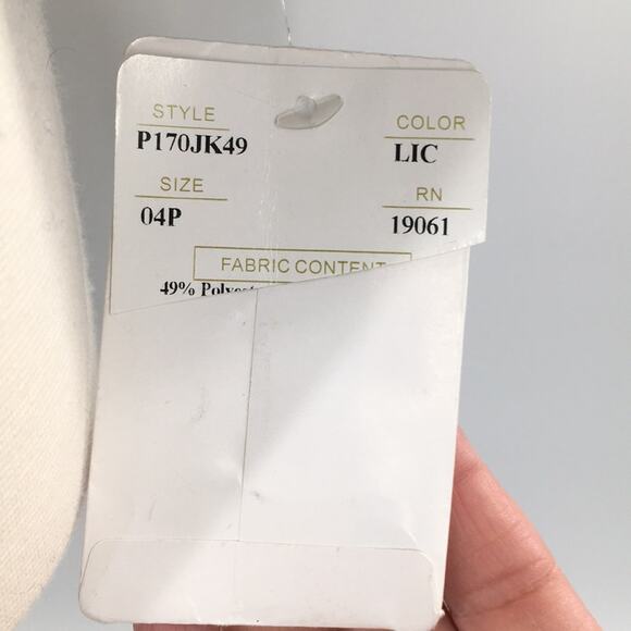 Doncaster Womens Gray Button Front Blazer Gathered Waist Size 4P New - Picture 5 of 13